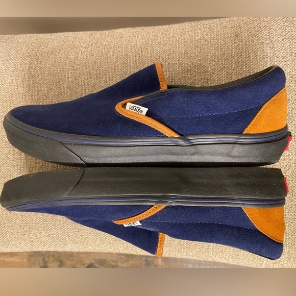 RARE Vans in Blue Suede - Picture 11 of 11